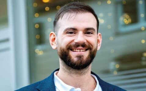 Christoph Zytke Warum ein Junger Versicherungsexperte aus Seckach für viele zur ersten Adresse wird